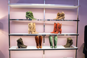 Fotoservizio/FW 19-20/WOMEN/PRESENTAZIONE/AQUAZZURA/DP2/17
