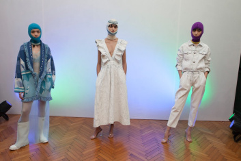 Fotoservizio/FW 19-20/WOMEN/PRESENTAZIONE/ALANUI/DP2/10