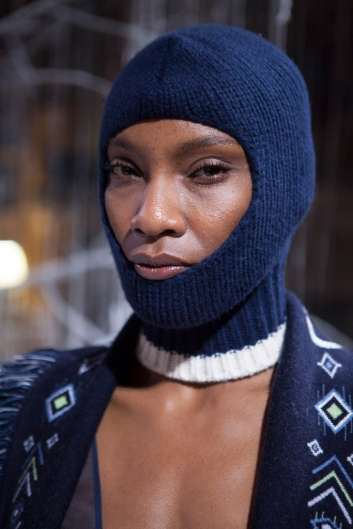 Fotoservizio/FW 19-20/WOMEN/PRESENTAZIONE/ALANUI/DP2/21