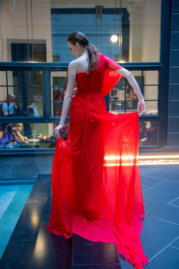Fotoservizio/FW 19-20/WOMEN/PRESENTAZIONE/RHEA COSTA/DP2/0
