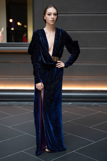 Fotoservizio/FW 19-20/WOMEN/PRESENTAZIONE/RHEA COSTA/DP2/6