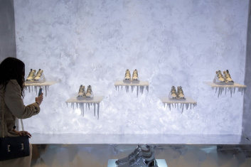 Fotoservizio/FW 19-20/WOMEN/PRESENTAZIONE/HOGAN/DP2/32