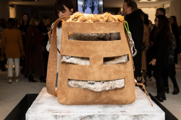 Fotoservizio/FW 19-20/WOMEN/PRESENTAZIONE/HOGAN/DP2/37