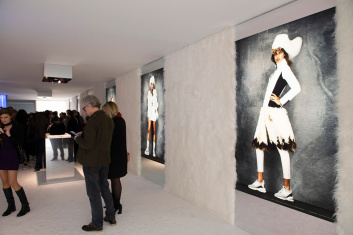 Fotoservizio/FW 19-20/WOMEN/PRESENTAZIONE/HOGAN/DP2/56