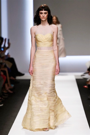 Fotoservizio/SS 2016/WOMEN/ERMANNO SCERVINO/DP1/3