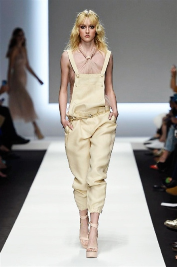 Fotoservizio/SS 2016/WOMEN/ERMANNO SCERVINO/DP1/5