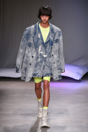 Fotoservizio/SS 2020/WOMEN/SFILATA/ANGEL CHEN/DP2/3