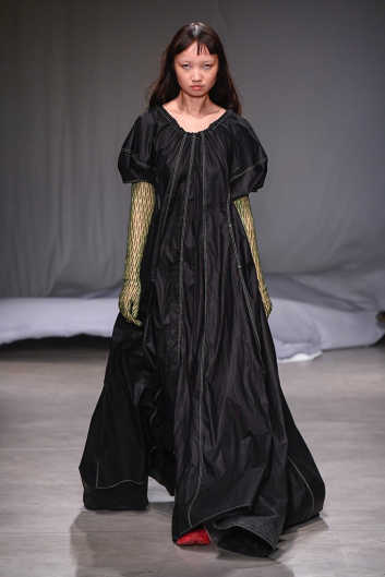 Fotoservizio/SS 2020/WOMEN/SFILATA/ANGEL CHEN/DP2/3