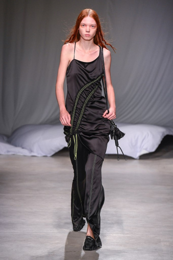 Fotoservizio/SS 2020/WOMEN/SFILATA/ANGEL CHEN/DP2/5