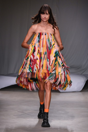Fotoservizio/SS 2020/WOMEN/SFILATA/ANGEL CHEN/DP2/11
