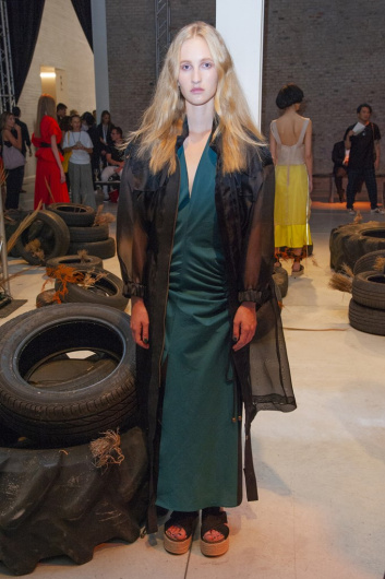 Fotoservizio/SS 2020/WOMEN/PRESENTAZIONE/GILBERTO CALZOLARI/DP2/9