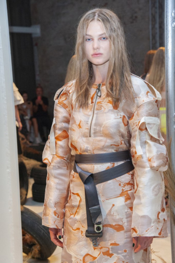 Fotoservizio/SS 2020/WOMEN/PRESENTAZIONE/GILBERTO CALZOLARI/DP2/18