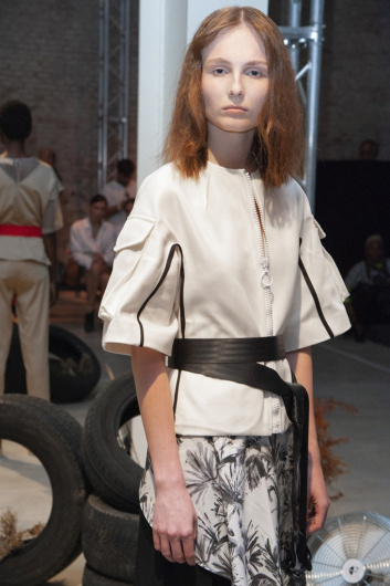 Fotoservizio/SS 2020/WOMEN/PRESENTAZIONE/GILBERTO CALZOLARI/DP2/26