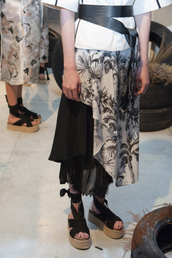 Fotoservizio/SS 2020/WOMEN/PRESENTAZIONE/GILBERTO CALZOLARI/DP2/27
