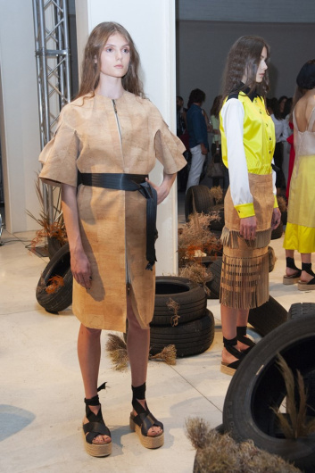 Fotoservizio/SS 2020/WOMEN/PRESENTAZIONE/GILBERTO CALZOLARI/DP2/39