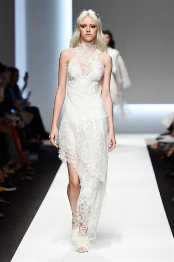 Fotoservizio/SS 2016/WOMEN/ERMANNO SCERVINO/DP1/40