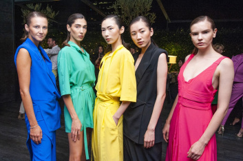 Fotoservizio/SS 2020/WOMEN/PRESENTAZIONE/ALBAGIA/DP2/5
