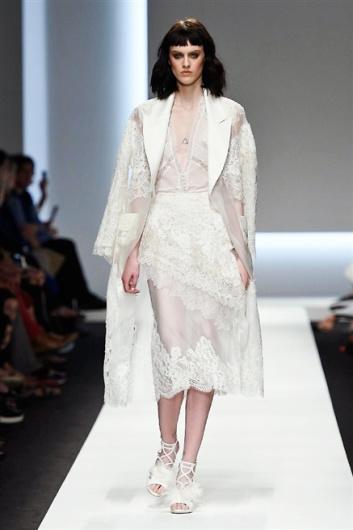 Fotoservizio/SS 2016/WOMEN/ERMANNO SCERVINO/DP1/41