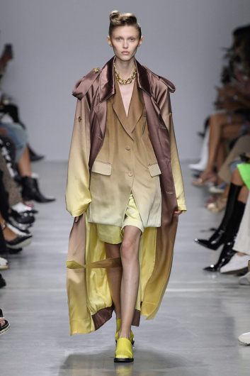 Fotoservizio/SS 2020/WOMEN/SFILATA/ANNAKIKI/DP2/2