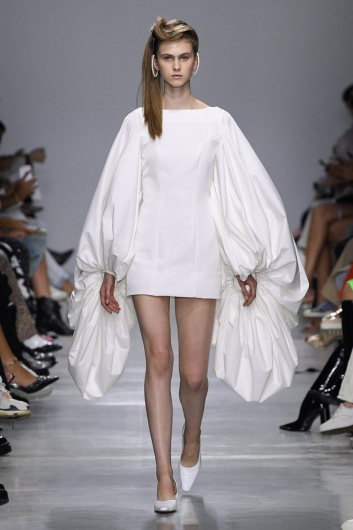 Fotoservizio/SS 2020/WOMEN/SFILATA/ANNAKIKI/DP2/3