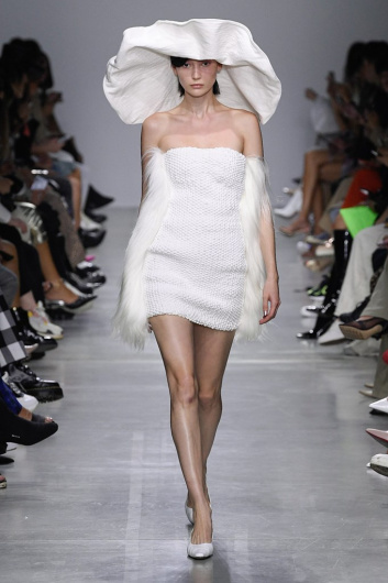 Fotoservizio/SS 2020/WOMEN/SFILATA/ANNAKIKI/DP2/2
