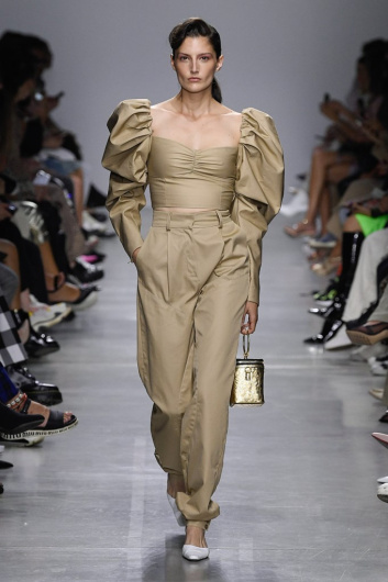 Fotoservizio/SS 2020/WOMEN/SFILATA/ANNAKIKI/DP2/6