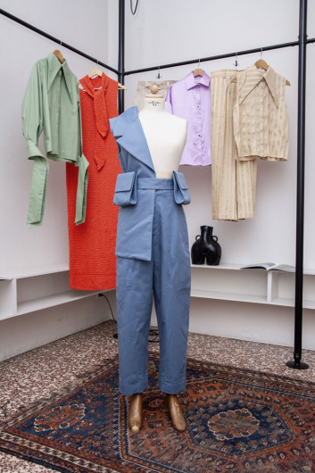 Fotoservizio/SS 2020/WOMEN/PRESENTAZIONE/DARIN HACHEM/DP2/2