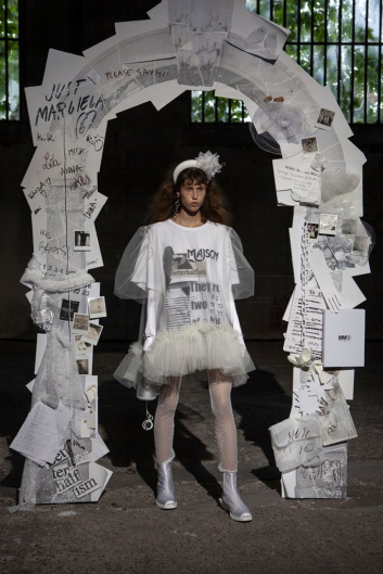Fotoservizio/SS 2020/WOMEN/PRESENTAZIONE/MM6 MAISON MARGIELA/DP2/10
