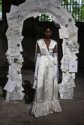 Fotoservizio/SS 2020/WOMEN/PRESENTAZIONE/MM6 MAISON MARGIELA/DP2/3