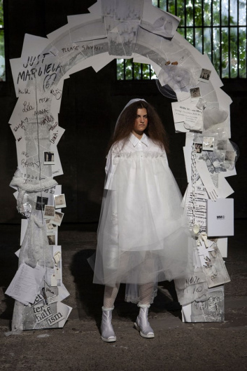 Fotoservizio/SS 2020/WOMEN/PRESENTAZIONE/MM6 MAISON MARGIELA/DP2/6