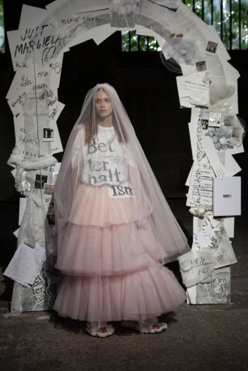 Fotoservizio/SS 2020/WOMEN/PRESENTAZIONE/MM6 MAISON MARGIELA/DP2/17