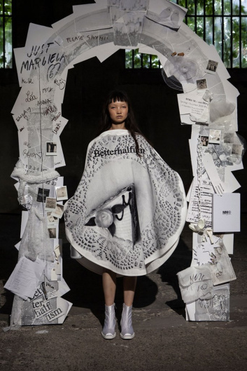 Fotoservizio/SS 2020/WOMEN/PRESENTAZIONE/MM6 MAISON MARGIELA/DP2/14