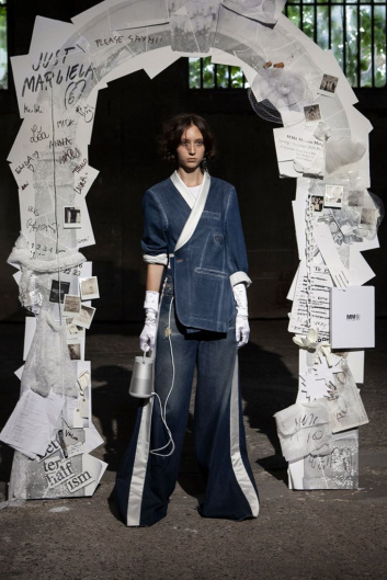 Fotoservizio/SS 2020/WOMEN/PRESENTAZIONE/MM6 MAISON MARGIELA/DP2/15