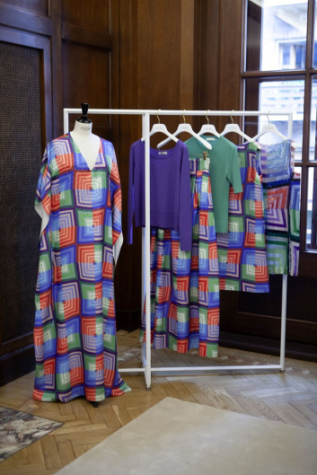 Fotoservizio/SS 2020/WOMEN/PRESENTAZIONE/MILA SCHÖN/DP2/5