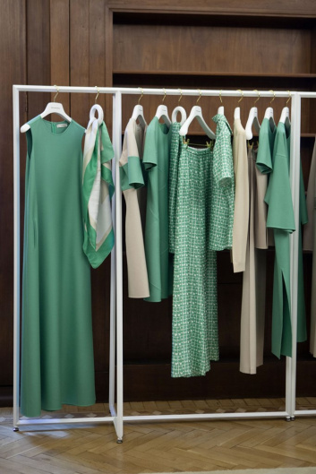 Fotoservizio/SS 2020/WOMEN/PRESENTAZIONE/MILA SCHÖN/DP2/6
