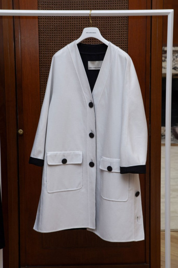 Fotoservizio/SS 2020/WOMEN/PRESENTAZIONE/MILA SCHÖN/DP2/17