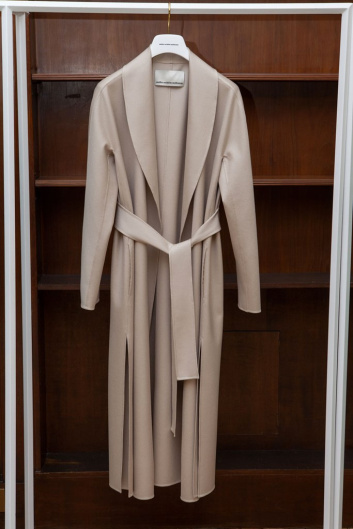 Fotoservizio/SS 2020/WOMEN/PRESENTAZIONE/MILA SCHÖN/DP2/39