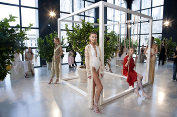 Fotoservizio/SS 2020/WOMEN/PRESENTAZIONE/GENTRYPORTOFINO/DP2/36