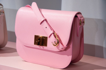 Fotoservizio/SS 2020/WOMEN/PRESENTAZIONE/FURLA/DP2/57
