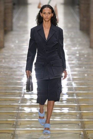 Fotoservizio/SS 2020/WOMEN/SFILATA/BOTTEGA VENETA/DP2/3