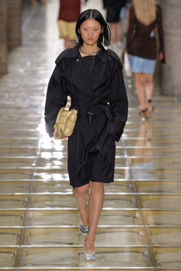 Fotoservizio/SS 2020/WOMEN/SFILATA/BOTTEGA VENETA/DP2/2