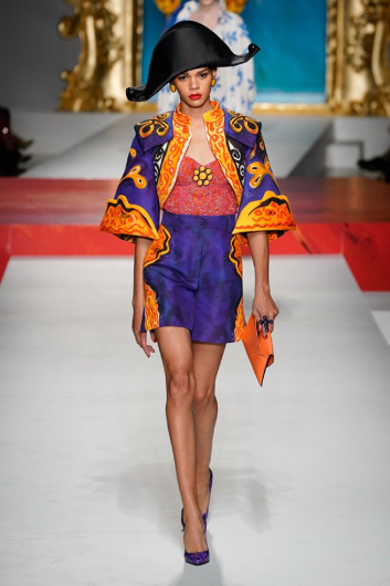 Fotoservizio/SS 2020/WOMEN/SFILATA/MOSCHINO/DP2/2
