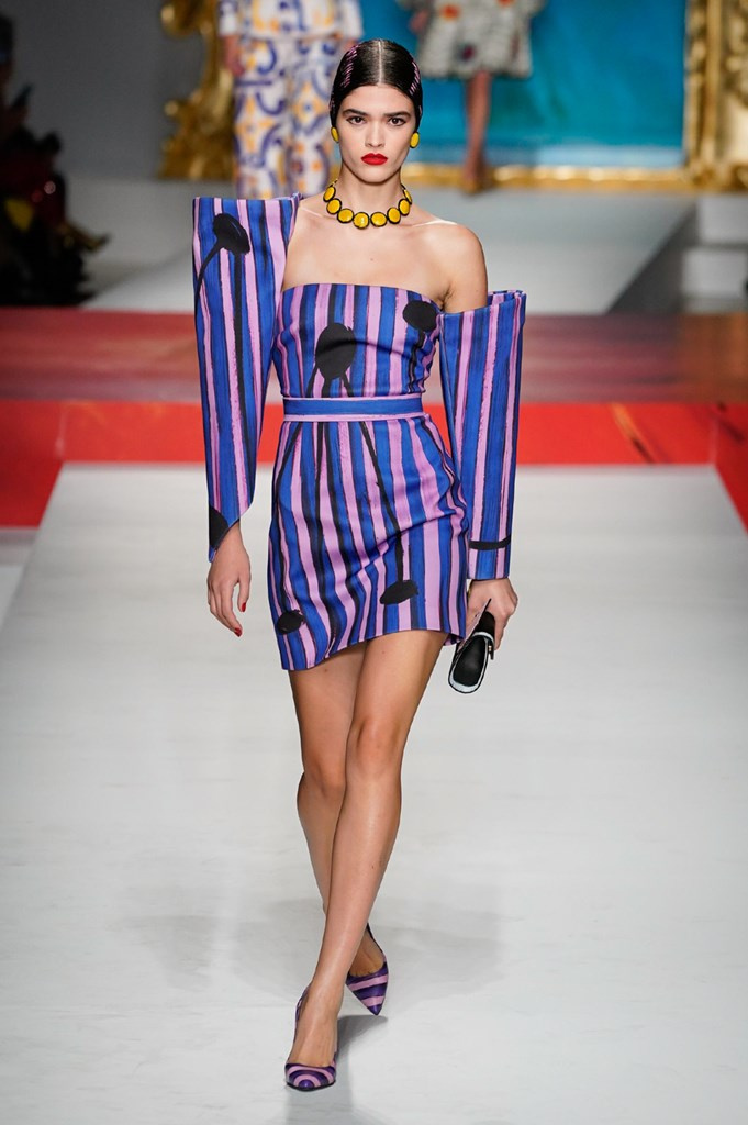 Fotoservizio/SS 2020/WOMEN/SFILATA/MOSCHINO/DP2/5