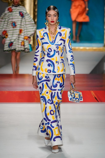 Fotoservizio/SS 2020/WOMEN/SFILATA/MOSCHINO/DP2/6