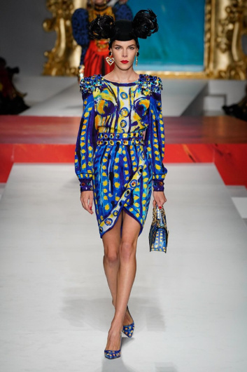 Fotoservizio/SS 2020/WOMEN/SFILATA/MOSCHINO/DP2/3