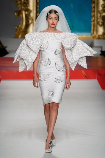 Fotoservizio/SS 2020/WOMEN/SFILATA/MOSCHINO/DP2/9