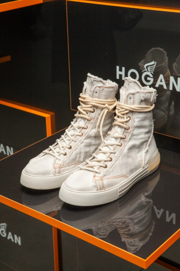 Fotoservizio/SS 2020/WOMEN/PRESENTAZIONE/HOGAN/DP2/25