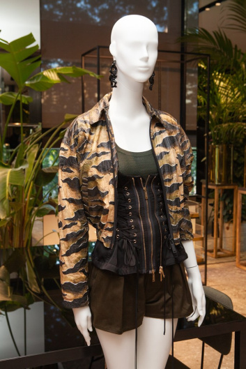Fotoservizio/SS 2020/WOMEN/APPUNTAMENTO/DSQUARED2/DP2/17