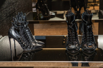 Fotoservizio/SS 2020/WOMEN/APPUNTAMENTO/DSQUARED2/DP2/25