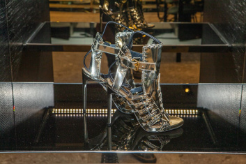 Fotoservizio/SS 2020/WOMEN/APPUNTAMENTO/DSQUARED2/DP2/26